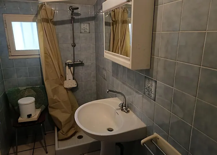 بيت للعطل Maison Dans Hameau 6 Km De La *